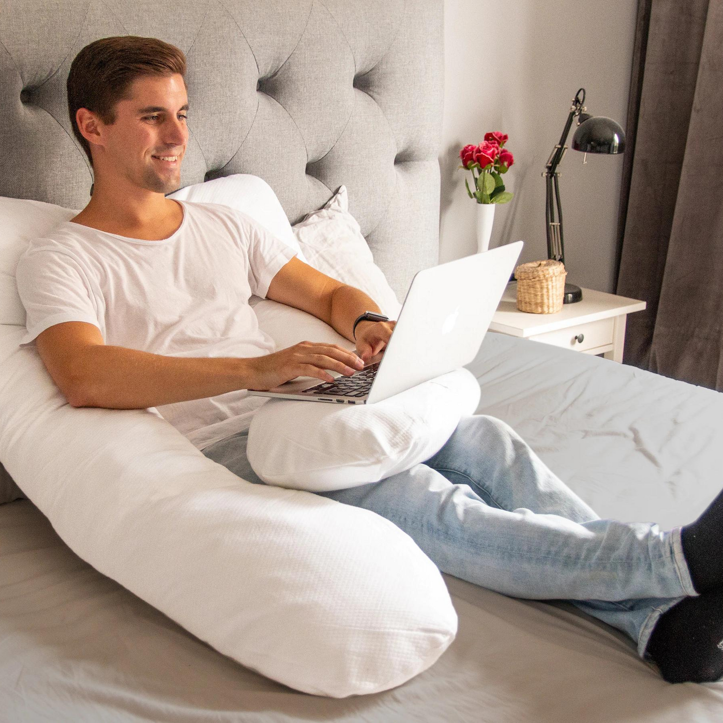BodyPillow™ - Ergonomisk Kroppskudde for Søvnkomfort, Støtte og Lindre Ryggsmerter