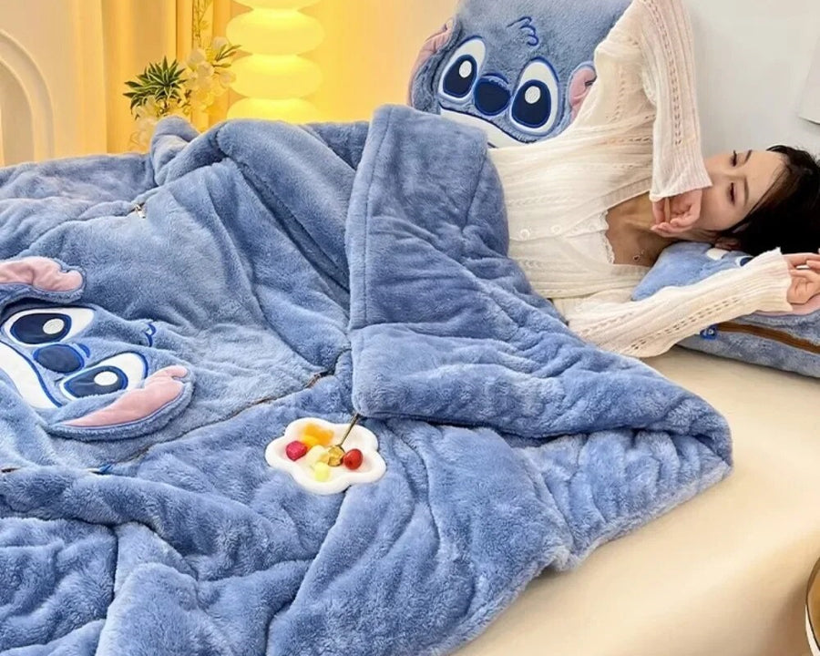 CozyNest - Teppe Med Pute