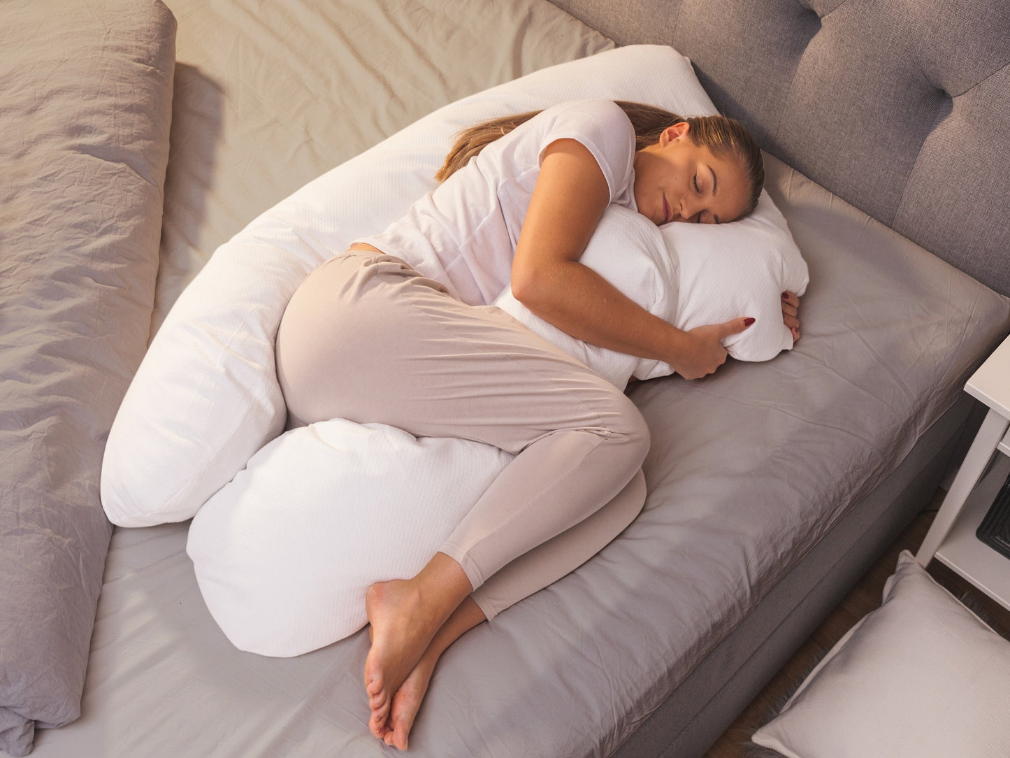BodyPillow™ - Ergonomisk Kroppskudde for Søvnkomfort, Støtte og Lindre Ryggsmerter